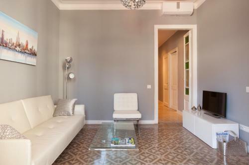 Enjoy Apartments Borrell