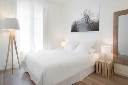 Casanova Charm 4bdr Apartment