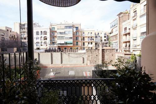 Hostal Close To Passeig de Gracia B&B