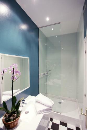 Hostal Close To Passeig de Gracia B&B