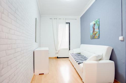 No Comfortable Apartment Next To Apolo Theater