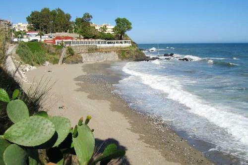 Apartamento Studio In Benalmadena With Shared Pool And Wifi