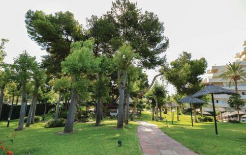 Apartamento Estudio Suites Benal Beach