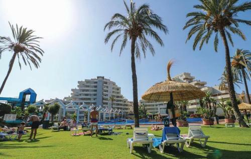 Apartamento Estudio Suites Benal Beach
