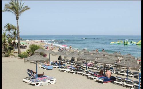 Apartamento Estudio Suites Benal Beach