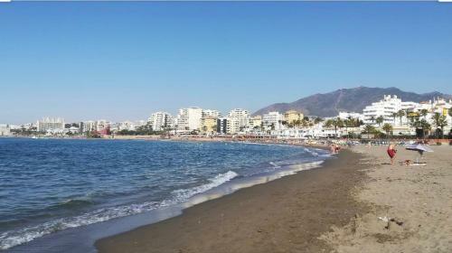 Apartamento Estudio Suites Benal Beach