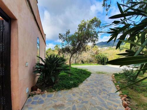 Alluring Holiday Home In Benalm�dena With Swimming Pool