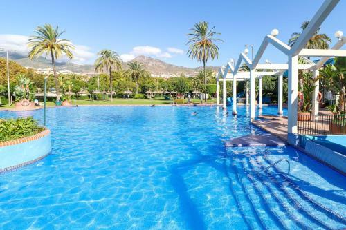 Hotel Benal Beach Resort By Rafleys