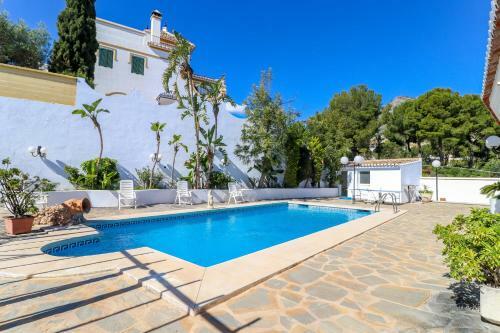 7br Villa Azahar By Rafleys, Private Pool, 7 Mins Walk To Everything