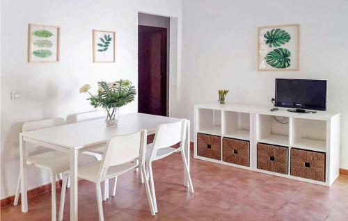 Amazing Apartment In Benicassim W/ 3 Bedrooms