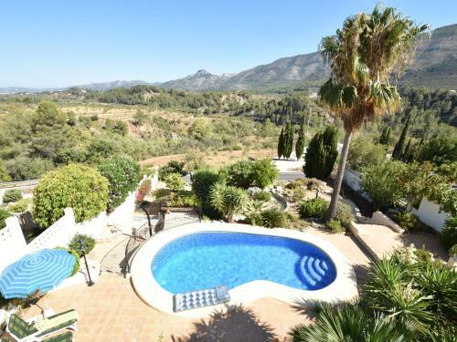 Charming Villa For 9 People Distributed Over 2 Floors, Private Pool