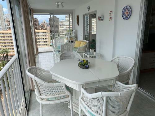 Captivating 3-bed Apartment In Benidorm