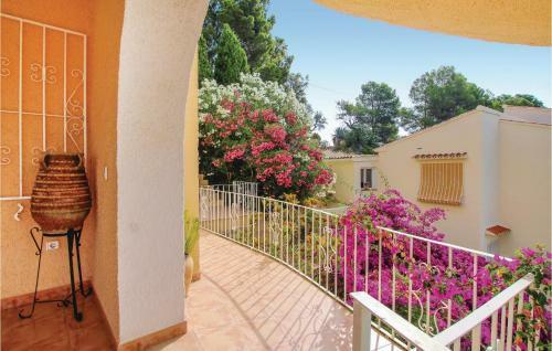 Four-bedroom Holiday Home In Benissa