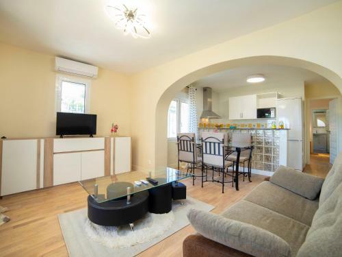 Holiday Home Altamira