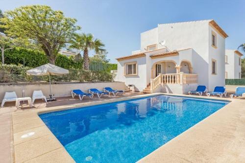 Benitachell Villa Sleeps 6 Pool Air Con Wifi