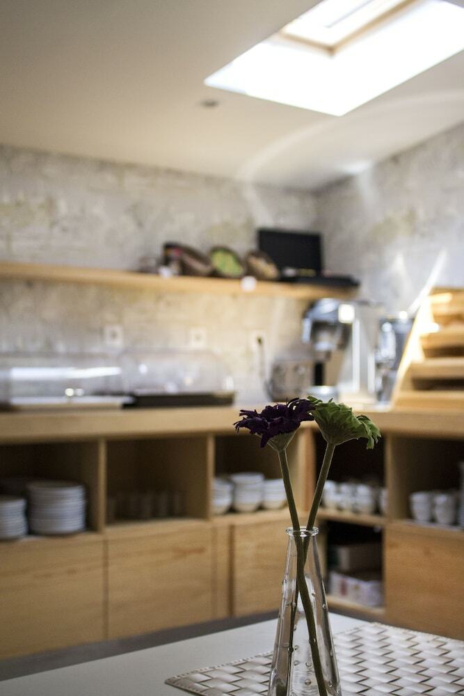 Hotel Lisbon Arsenal Suites