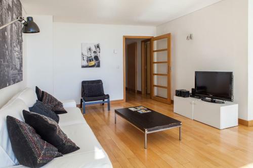 Apartamento Rent4rest Lisbon Parque Das Na��es 17th Floor River View