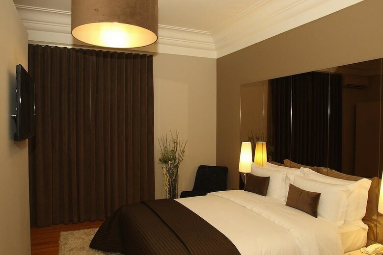 Bed & Breakfast Castilho House