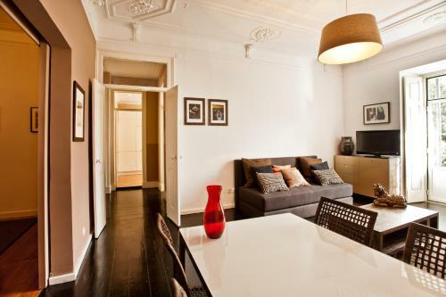 Apartments Of The Marques