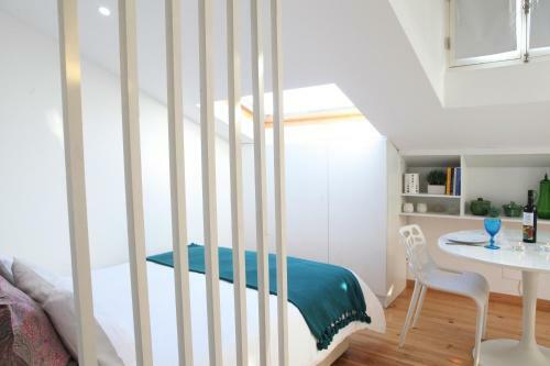Largo Trigueiros Light-filled Loft Apartment