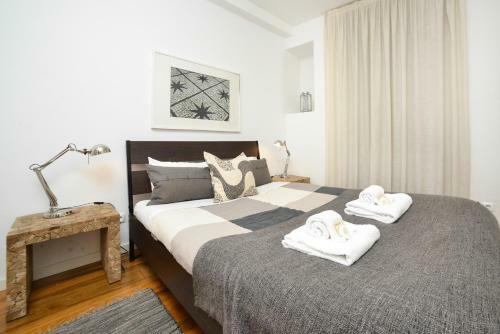 Lxway Castelo Apartment