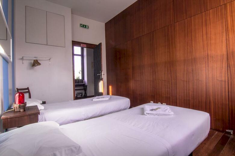 Sunset Destination Hostel