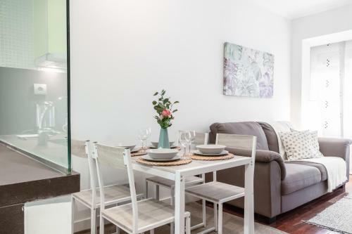 Zuri Apartment By People Rentals