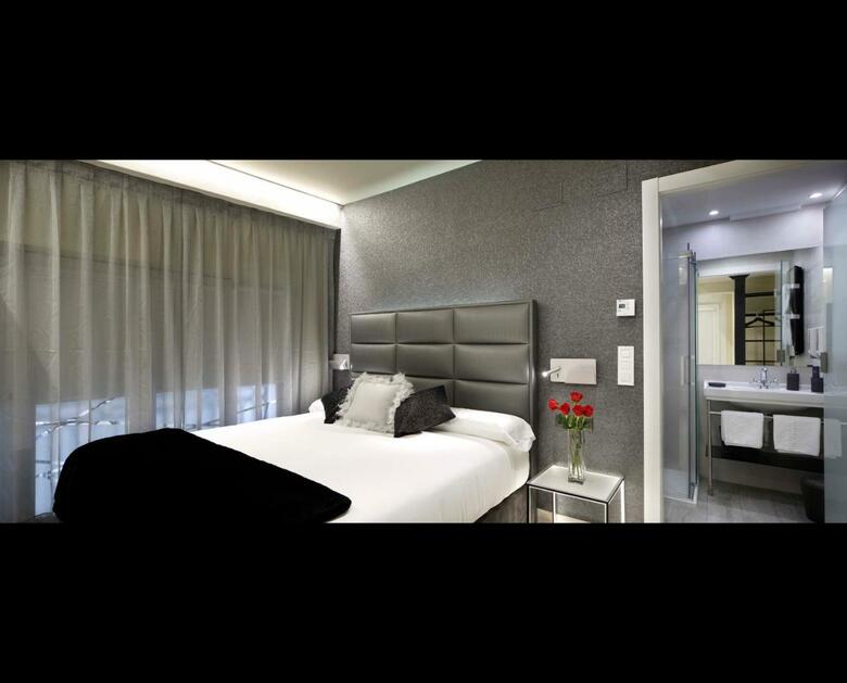 Hostal Pensi�n Plaza Nueva