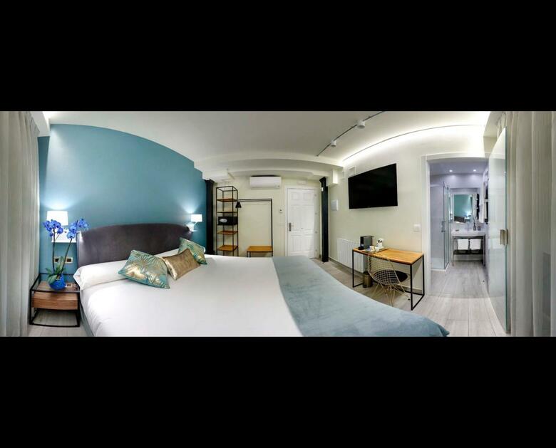 Hostal Pensi�n Plaza Nueva