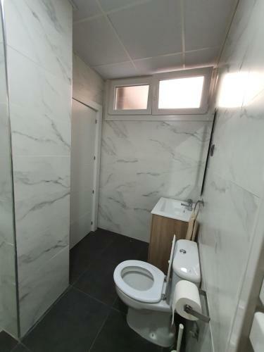 Hostal Cv33 Ostatua