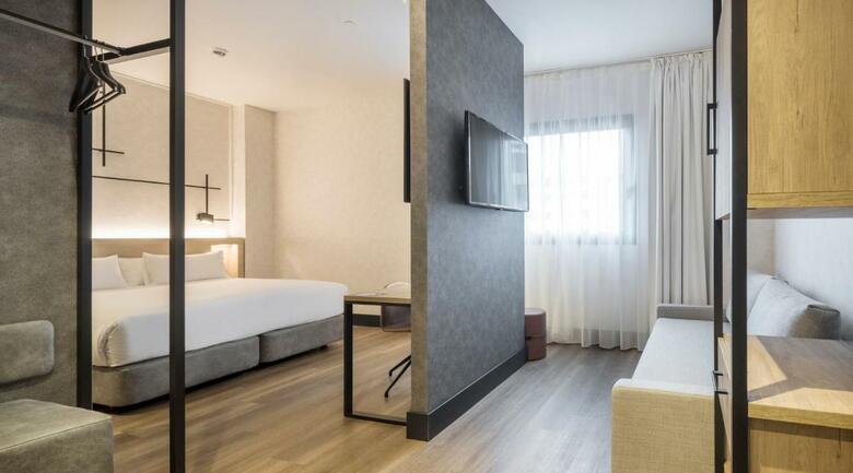 Hotel Ilunion San Mam�s