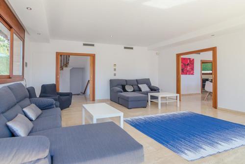 Blanes Villa Sleeps 10 Pool Wifi