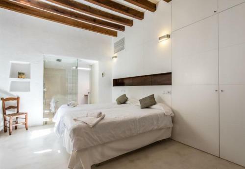 Ullaro Villa Sleeps 10 With Pool And Wifi