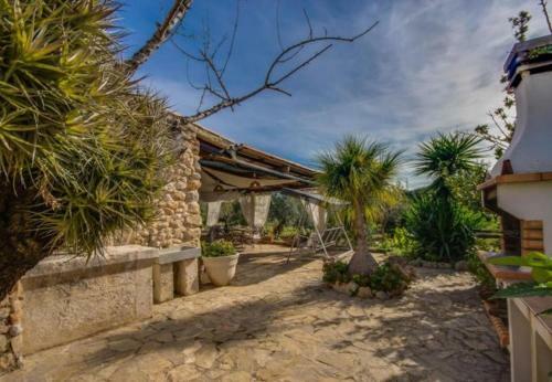 Buger Holiday Home Sleeps 4 With Pool