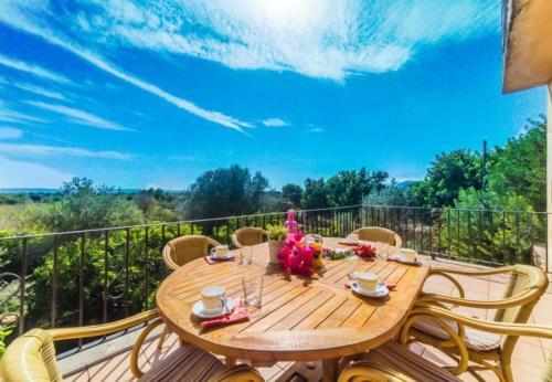 Holiday Home In Buger Sleeps 6 Includes Swimming Pool Air Con And Wifi