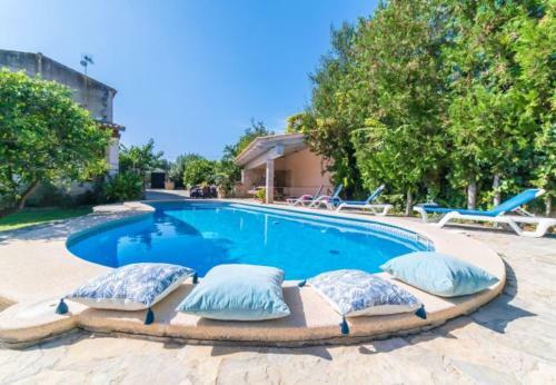 Holiday Home In Buger Sleeps 6 Includes Swimming Pool Air Con And Wifi