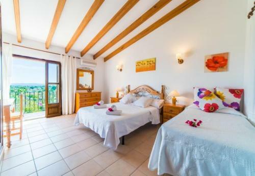 Holiday Home In Buger Sleeps 6 Includes Swimming Pool Air Con And Wifi