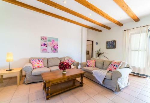 Holiday Home In Buger Sleeps 6 Includes Swimming Pool Air Con And Wifi