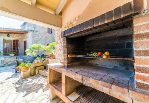 Holiday Home In Buger Sleeps 6 Includes Swimming Pool Air Con And Wifi
