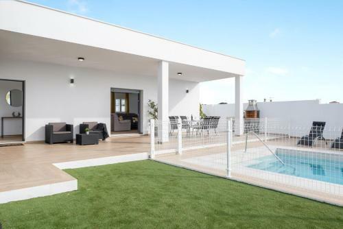 Villa Sandra Solo Familias