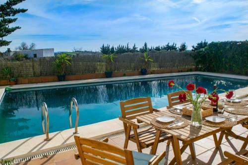 Ferienvilla Mit Privatpool Und Weitem Blick