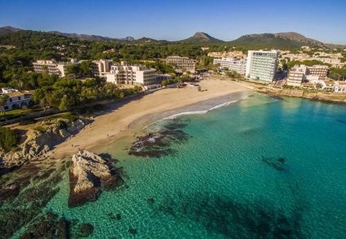 Cala Ratjada Apartment Sleeps 6 With Wifi
