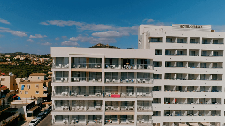 Hotel Girasol