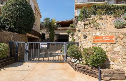 Despierta Con La Brisa Marina En Este Apartamento de La Costa Brava