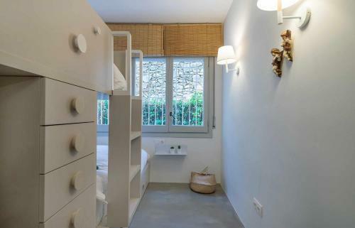 Despierta Con La Brisa Marina En Este Apartamento de La Costa Brava