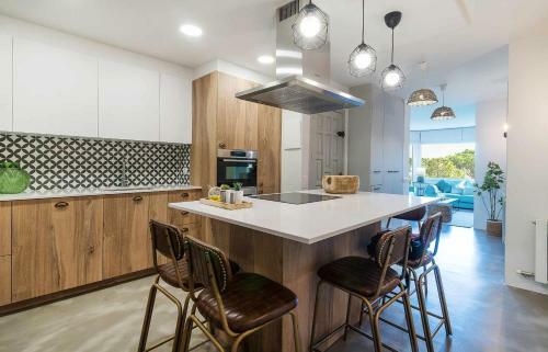 Despierta Con La Brisa Marina En Este Apartamento de La Costa Brava