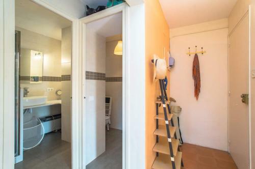 Calella de Palafrugell Apartment Sleeps 4
