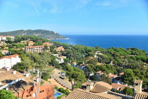 Calella de Palafrugell Apartment Sleeps 4 Pool