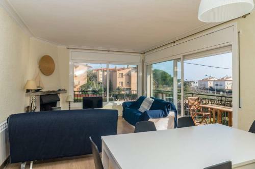 Calella de Palafrugell Apartment Sleeps 6 Pool