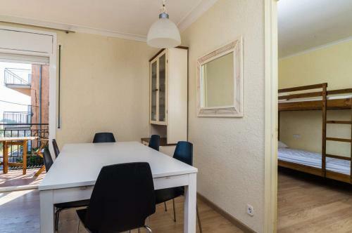 Calella de Palafrugell Apartment Sleeps 6 Pool